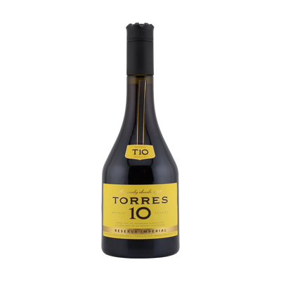 <p>Torres 10 has a dark topaz colour with hues of gold. Intense aroma with warm hints of cinnamon and vanilla. Complete and persistent finish with aromatic notes of oak.</p> 